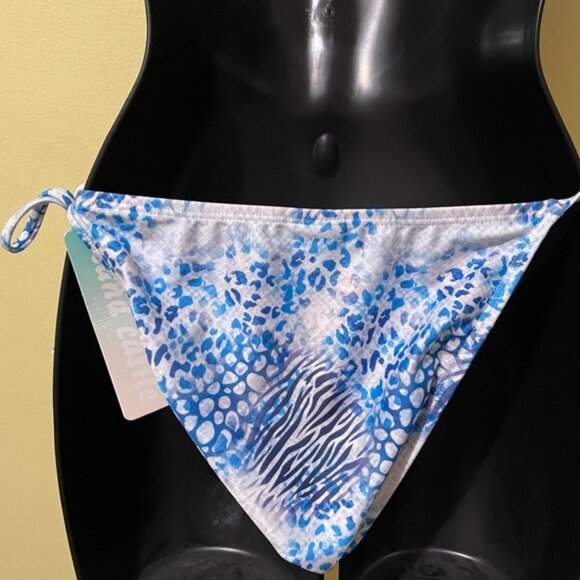 Bikini Bottom Sand Castle Blue - Picture 4 of 4